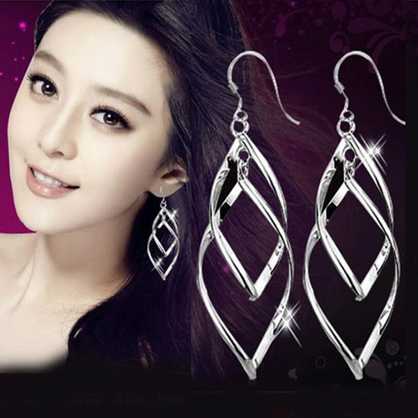 Hollow Leaf Dangle Earrings