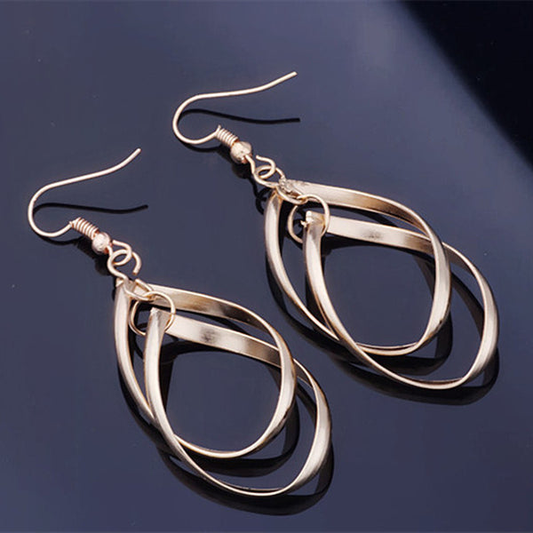 Hollow Leaf Dangle Earrings